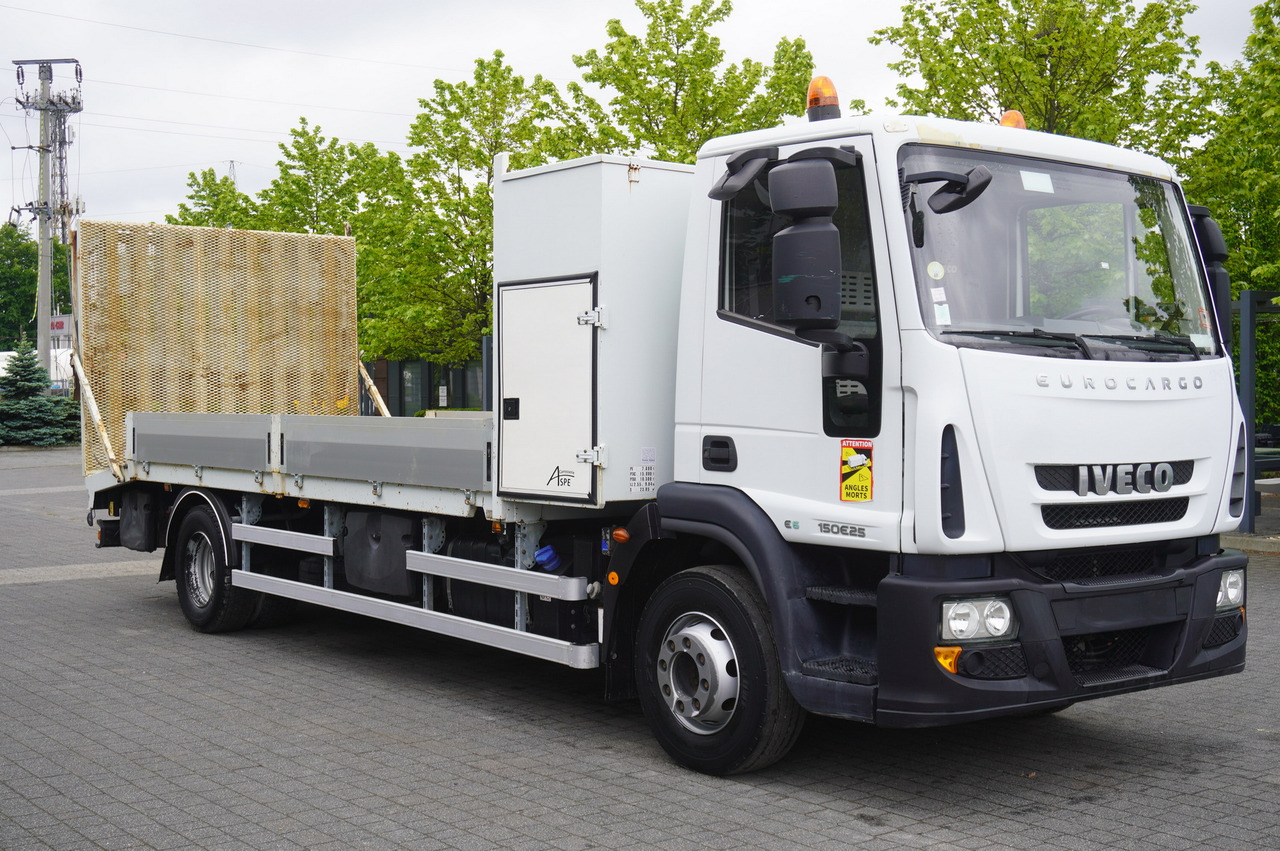 IVECO Eurocargo 150 E25 / 90 tho. km !!! / Tow truck - Biltransportbil lastbil: bild 4 IVECO Eurocargo 150 E25 / 90 tho. km !!! / Tow truck - Biltransportbil lastbil: bild 4