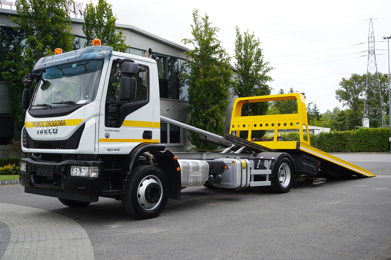 IVECO Eurocargo 160-210 / 75,000 km! / OMARS lowered tow truck platform / Fork - Bärgningsbil: bild 4 IVECO Eurocargo 160-210 / 75,000 km! / OMARS lowered tow truck platform / Fork - Bärgningsbil: bild 4