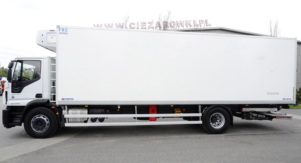 IVECO Eurocargo 190-280L E6 4x2 / Refrigerator / Dhollandia DHSM.20 tail lift / 21 pallet - Kylbil lastbil: bild 2 IVECO Eurocargo 190-280L E6 4x2 / Refrigerator / Dhollandia DHSM.20 tail lift / 21 pallet - Kylbil lastbil: bild 2