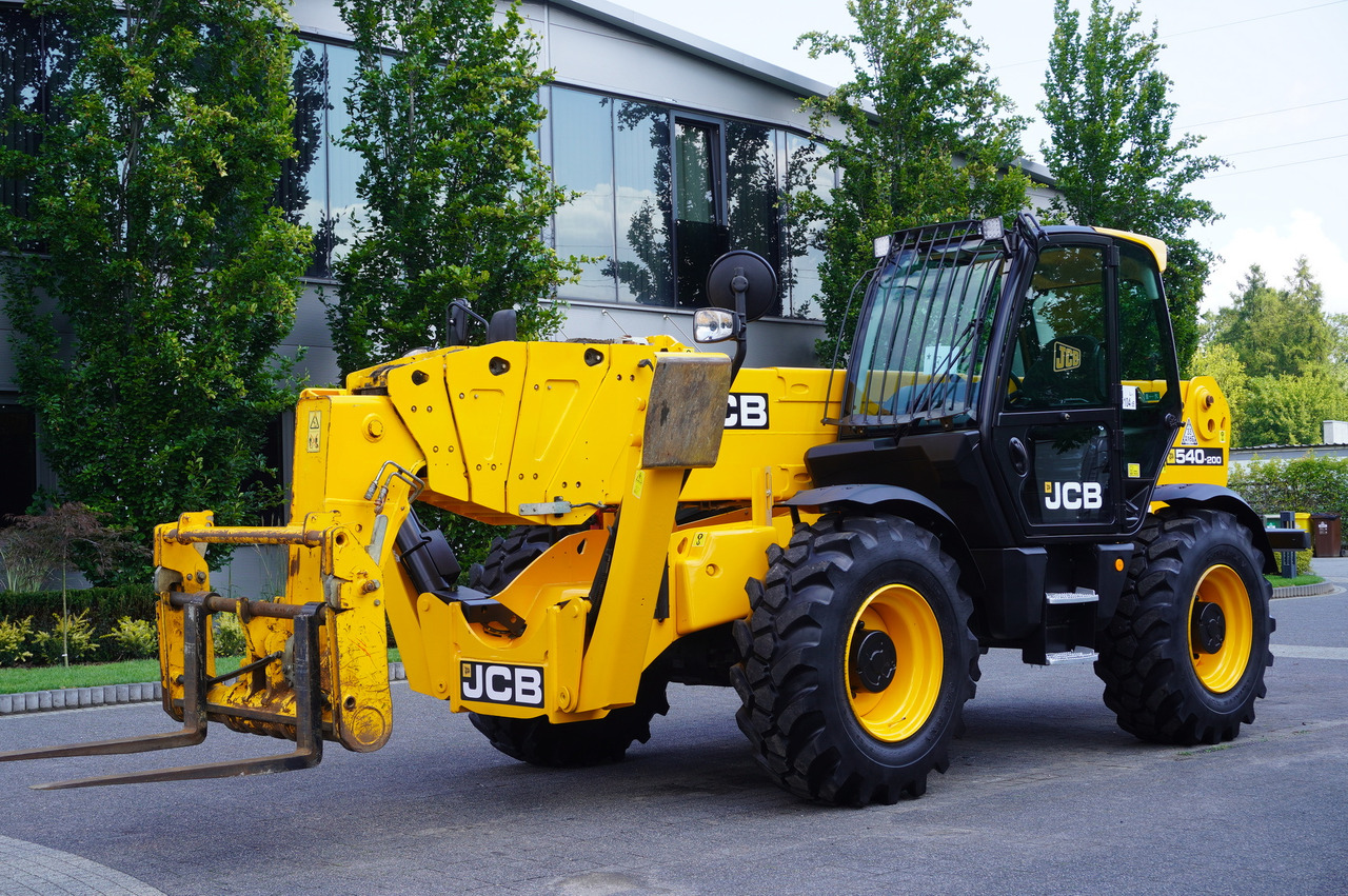 JCB 540-200 Telescopic Loader / 20 m reach / joystick - Teleskophjullastare: bild 2 JCB 540-200 Telescopic Loader / 20 m reach / joystick - Teleskophjullastare: bild 2
