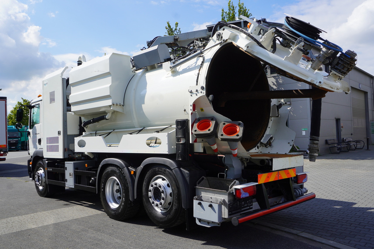 MAN TGM 26.340 E6 / RIVARD sewage cleaner 11.8 m3 / 170 tho. km / steered axle - Sugbil: bild 5 MAN TGM 26.340 E6 / RIVARD sewage cleaner 11.8 m3 / 170 tho. km / steered axle - Sugbil: bild 5