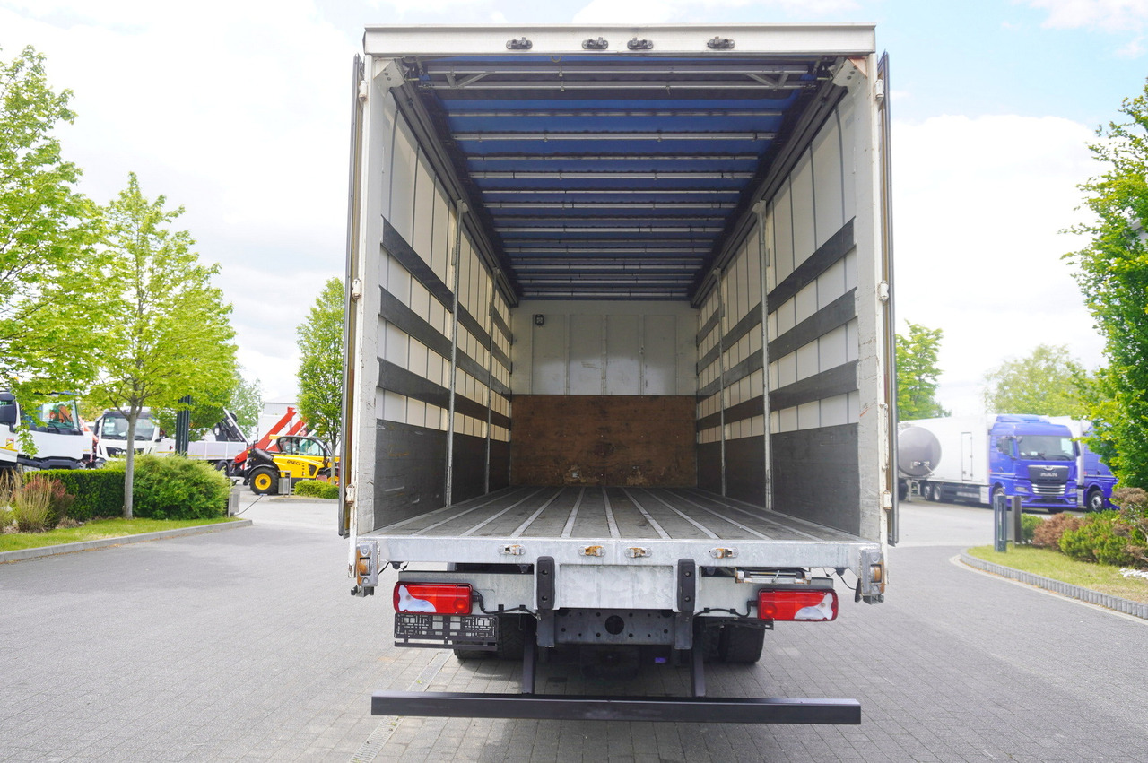 MAN TGS 18.440 / 19 EPAL curtainsider / Sleeper cab - Kapellbil: bild 4 MAN TGS 18.440 / 19 EPAL curtainsider / Sleeper cab - Kapellbil: bild 4