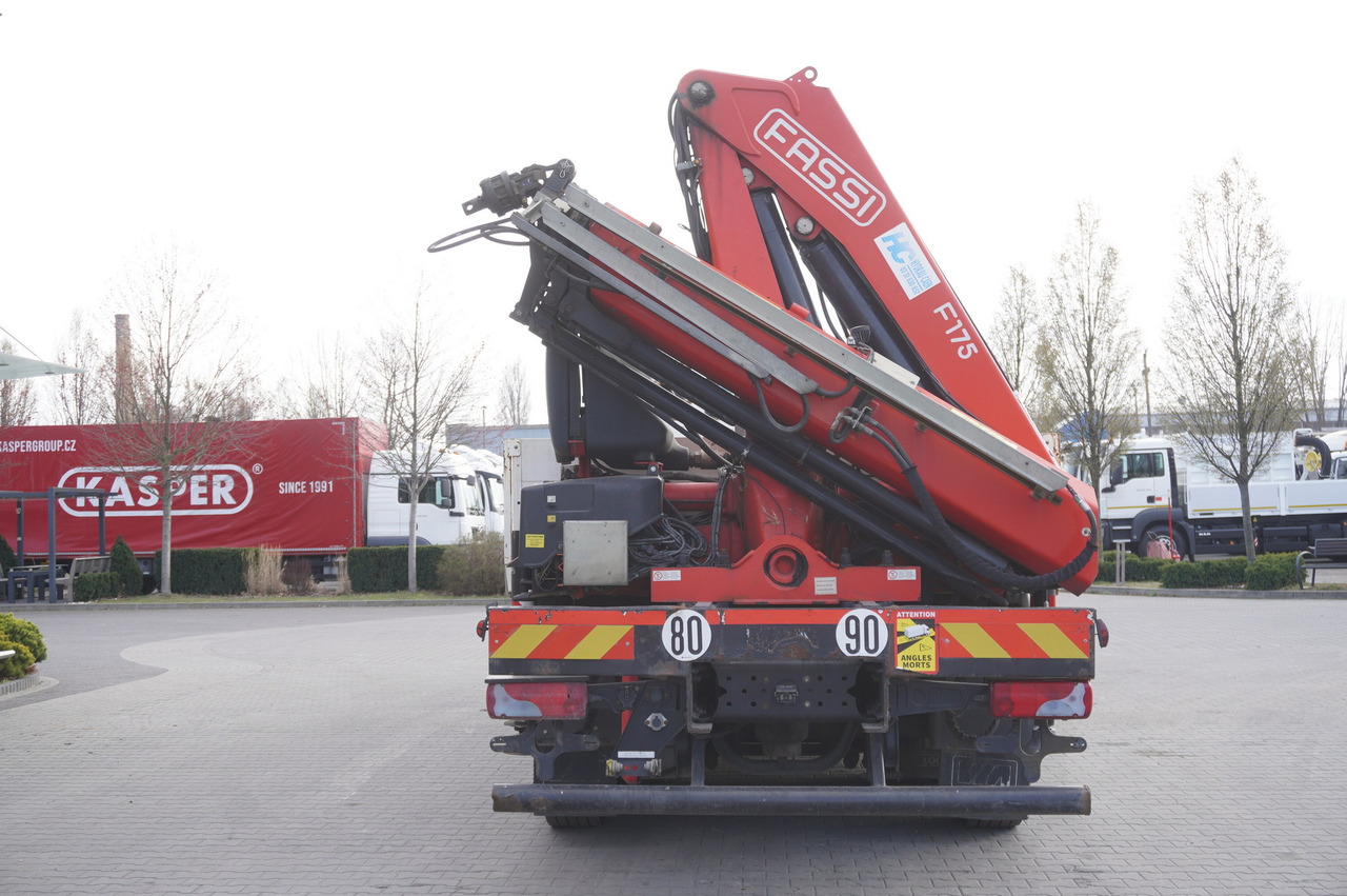 MAN TGS 26.360 Flatbed / Fassi F175 7.7 T / steered 3rd axle - Kranbil: bild 5 MAN TGS 26.360 Flatbed / Fassi F175 7.7 T / steered 3rd axle - Kranbil: bild 5