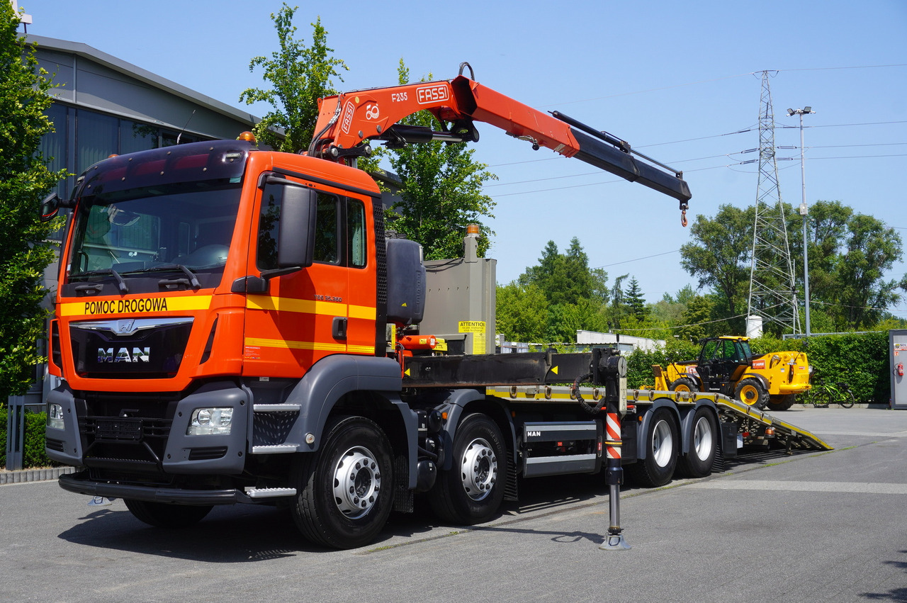 MAN TGS 35.360 E6 8x2 / FASSI F235 crane / 6.5 T cap. / 8.3 m reach - Kranbil: bild 2 MAN TGS 35.360 E6 8x2 / FASSI F235 crane / 6.5 T cap. / 8.3 m reach - Kranbil: bild 2