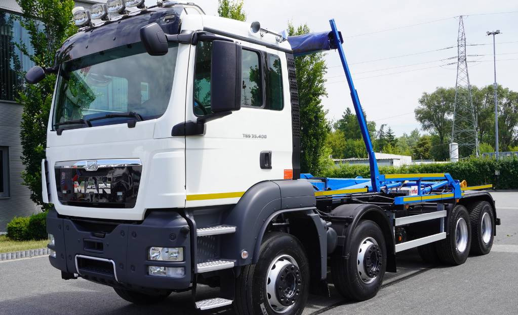 MAN TGS 35.400 8×4 HYVA LIFT 32.56 SE hooklift - Lastväxlare lastbil: bild 4 MAN TGS 35.400 8×4 HYVA LIFT 32.56 SE hooklift - Lastväxlare lastbil: bild 4