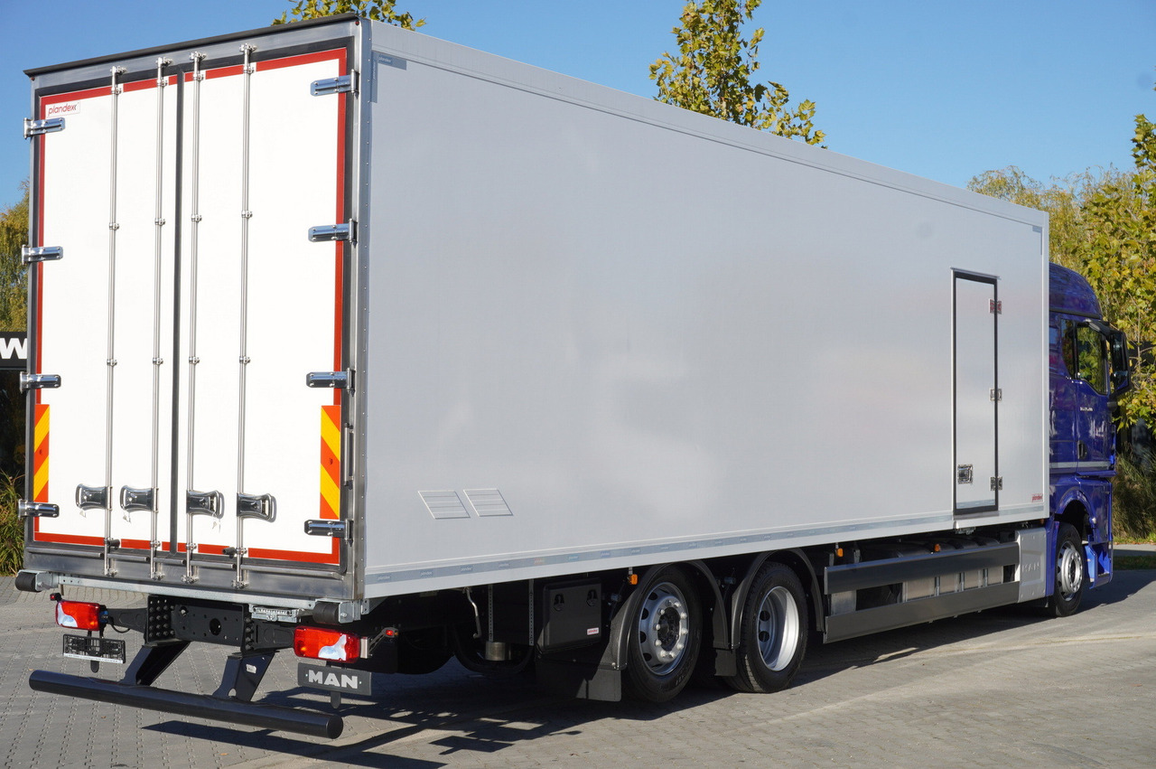 MAN TGX 26.400 / Plandex 23 palety / Carrier Supra 1150 MT - Isotermiska lastbil: bild 3 MAN TGX 26.400 / Plandex 23 palety / Carrier Supra 1150 MT - Isotermiska lastbil: bild 3