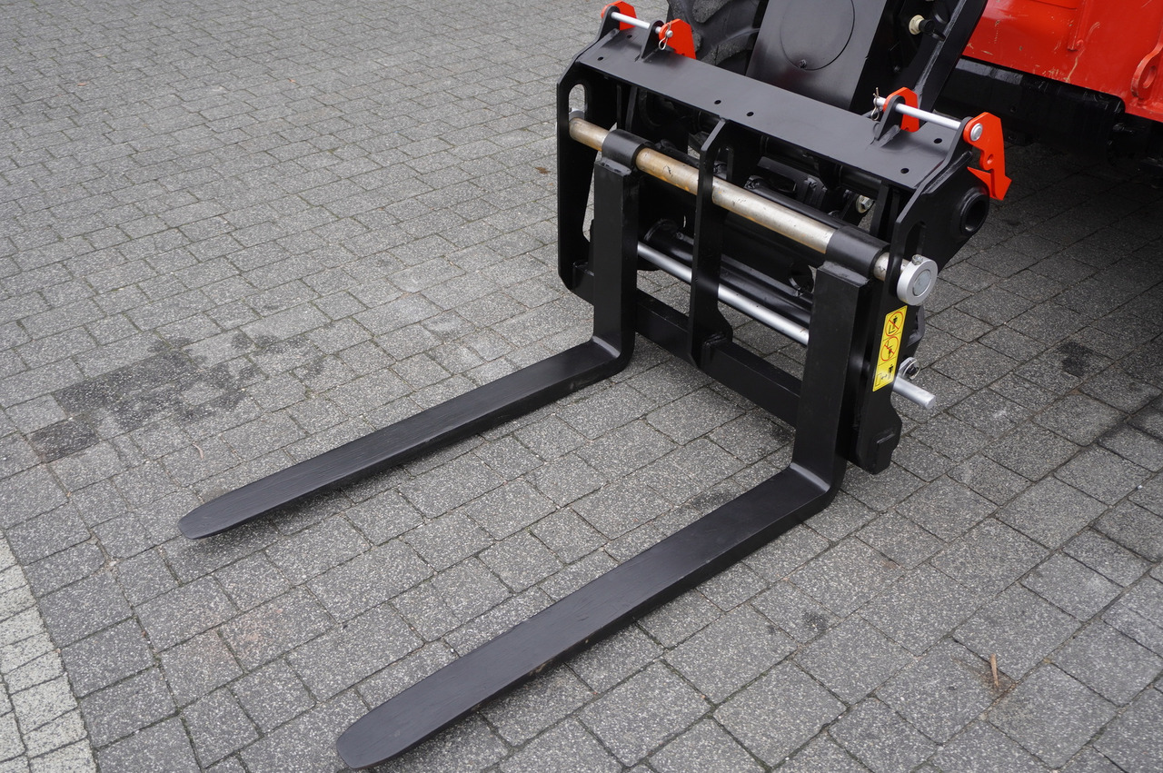 Teleskophjullastare MANITOU MT 730 H / 7 m reach / 3 t / height 190 cm / 2900 MTH! / Joystick: bild 17