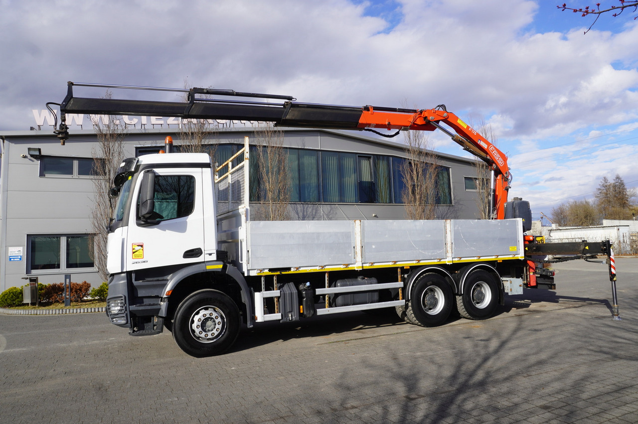 MERCEDES-BENZ AROCS 2636 Flatbed / HDS FASSI F175 7.7 T / 150,000 km - Mobilkran: bild 4 MERCEDES-BENZ AROCS 2636 Flatbed / HDS FASSI F175 7.7 T / 150,000 km - Mobilkran: bild 4