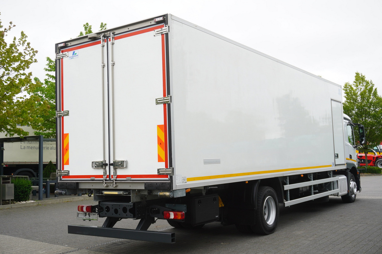 MERCEDES-BENZ Actros 1824 / Refrigerator 22 EPAL / Carrier Supra 950 / Sleeping cabin - Kylbil lastbil: bild 5 MERCEDES-BENZ Actros 1824 / Refrigerator 22 EPAL / Carrier Supra 950 / Sleeping cabin - Kylbil lastbil: bild 5