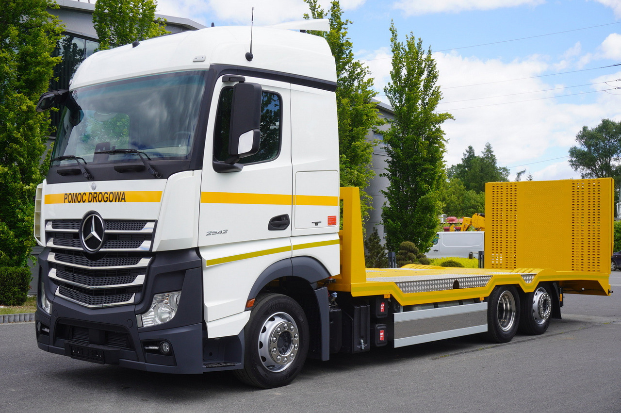 MERCEDES-BENZ Actros 2542 / NEW tow truck / steered 3rd axle - Bärgningsbil: bild 2 MERCEDES-BENZ Actros 2542 / NEW tow truck / steered 3rd axle - Bärgningsbil: bild 2