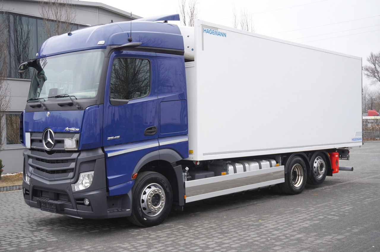 MERCEDES-BENZ Actros 2545 / 2021 / Hagemann refrigerator Multitemperature - Kylbil lastbil: bild 1 MERCEDES-BENZ Actros 2545 / 2021 / Hagemann refrigerator Multitemperature - Kylbil lastbil: bild 1