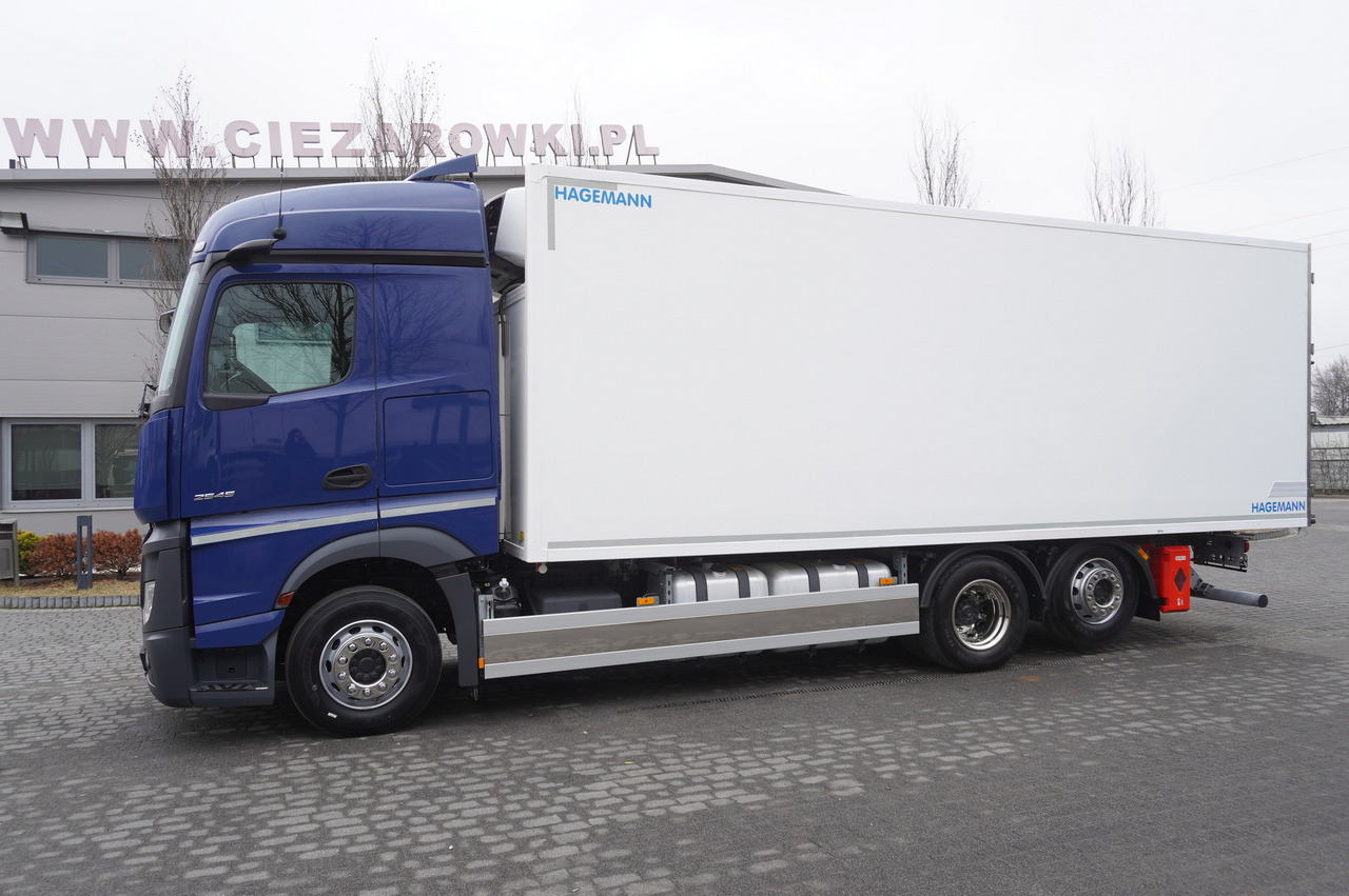 MERCEDES-BENZ Actros 2545 / 2021 / Hagemann refrigerator Multitemperature - Kylbil lastbil: bild 2 MERCEDES-BENZ Actros 2545 / 2021 / Hagemann refrigerator Multitemperature - Kylbil lastbil: bild 2