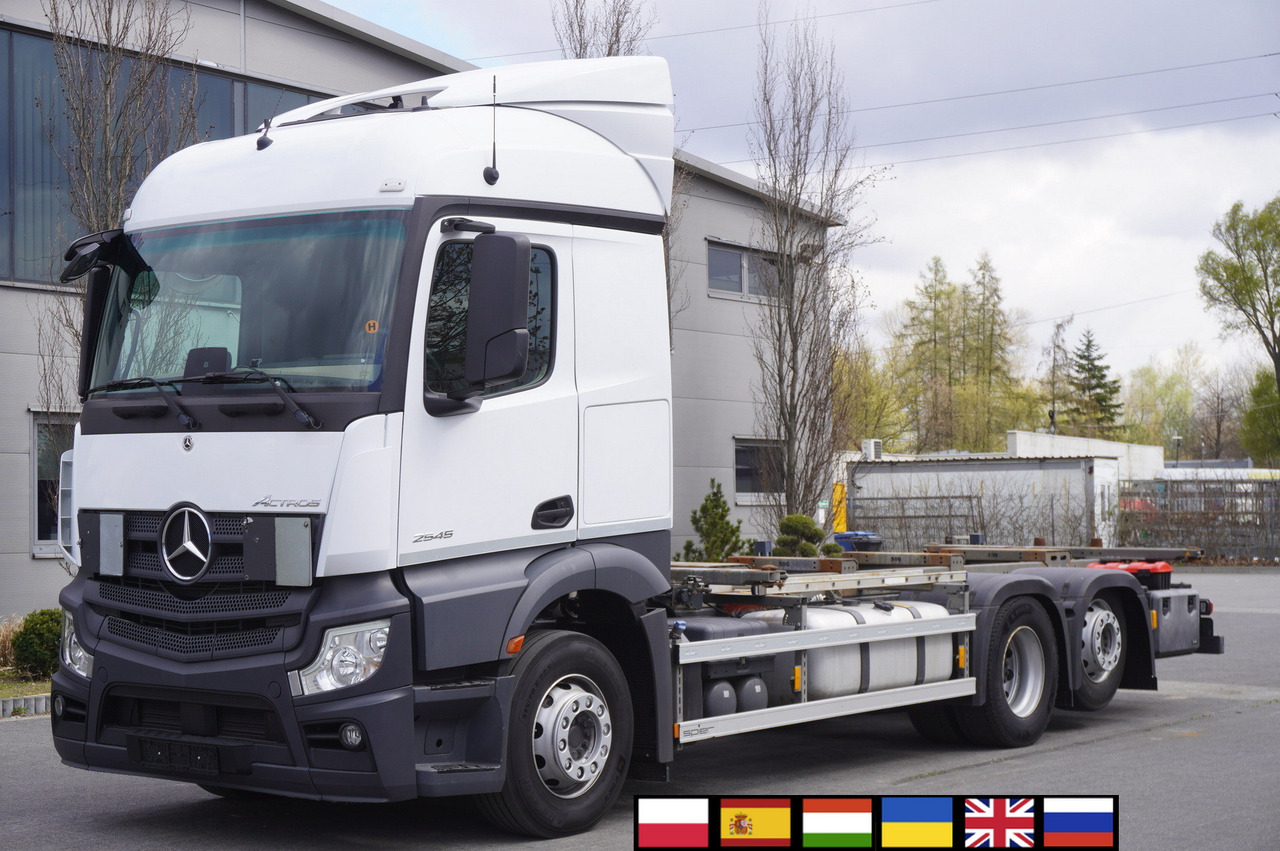 MERCEDES-BENZ Actros 2545 6x2 MP5 / Full ADR / BDF - Containerbil/ Växelflak lastbil: bild 1 MERCEDES-BENZ Actros 2545 6x2 MP5 / Full ADR / BDF - Containerbil/ Växelflak lastbil: bild 1