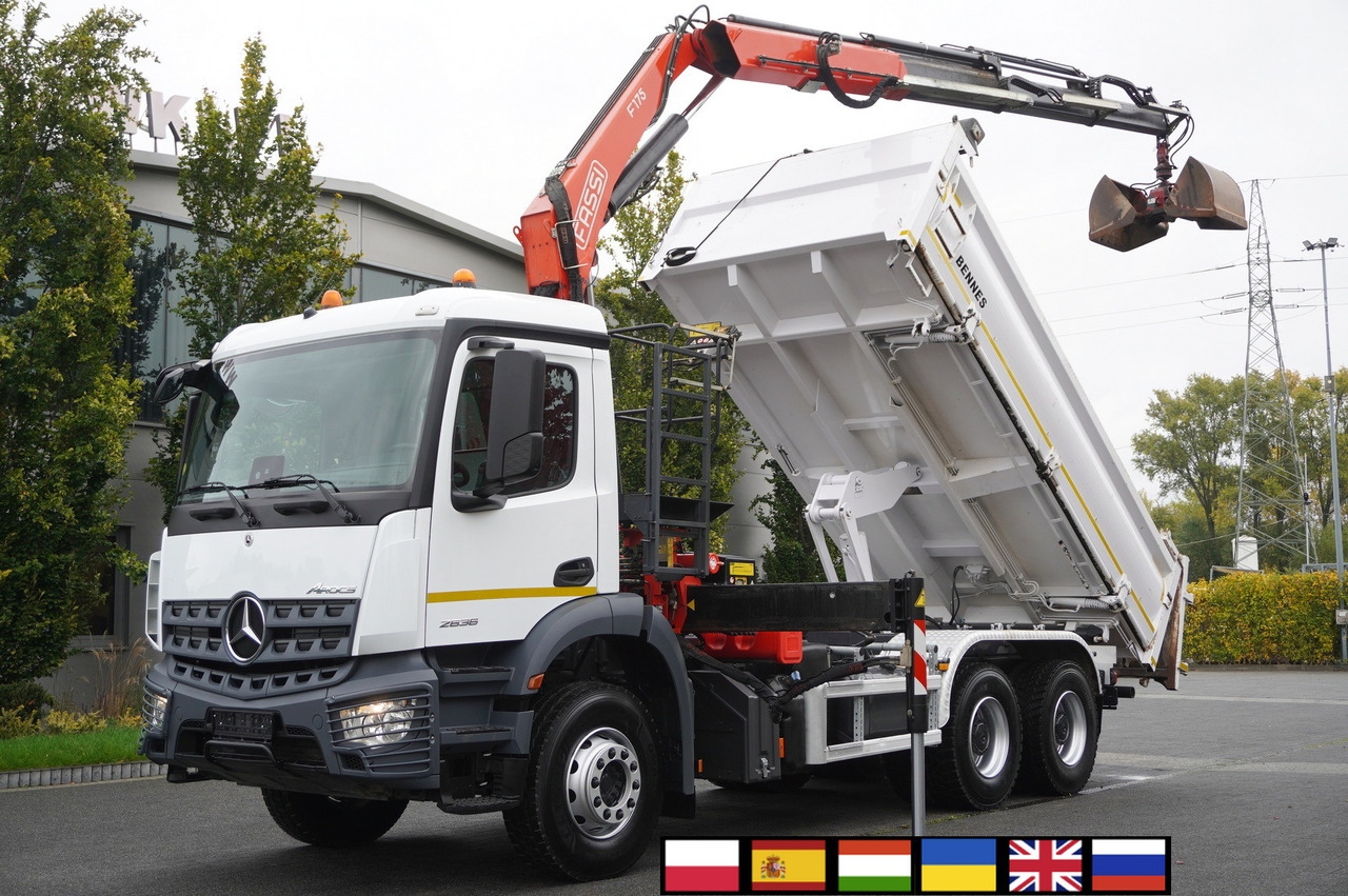MERCEDES-BENZ Arocs 2636 6x4 / Fassi F175 / 7.7 t / 10 m / 2-side tipper / Bortmatic - Kranbil: bild 1 MERCEDES-BENZ Arocs 2636 6x4 / Fassi F175 / 7.7 t / 10 m / 2-side tipper / Bortmatic - Kranbil: bild 1