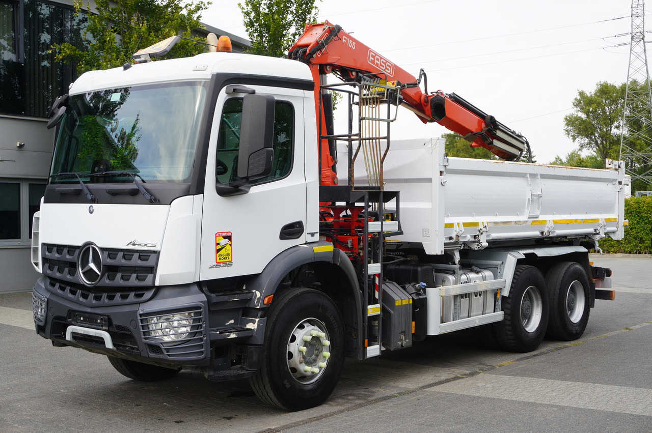 MERCEDES-BENZ Arocs 2636 / 6x4 / HDS Fassi / 3-Way Tipper / Bortmatic - Kranbil: bild 4 MERCEDES-BENZ Arocs 2636 / 6x4 / HDS Fassi / 3-Way Tipper / Bortmatic - Kranbil: bild 4