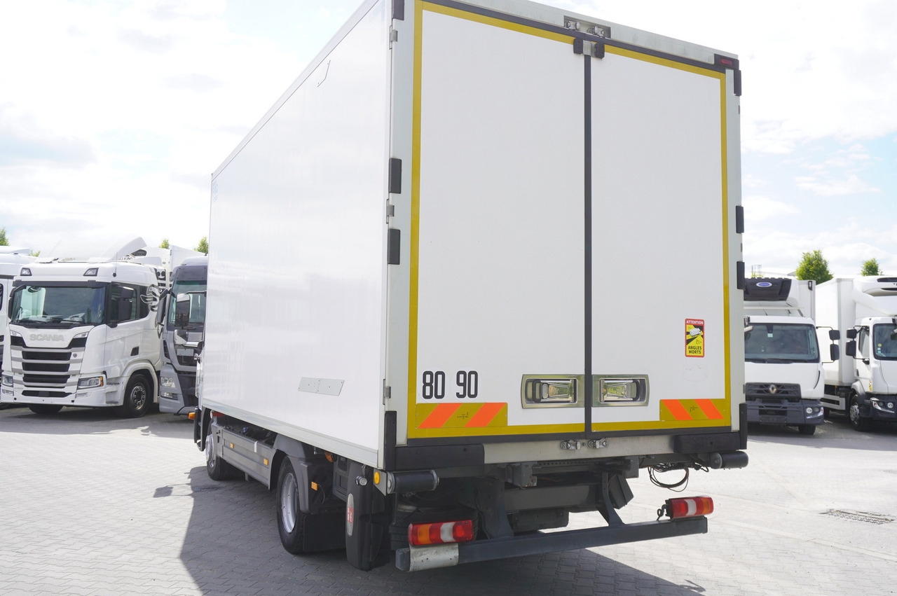 MERCEDES-BENZ Atego 1021 / Lamberet meat hook refrigerator / Carcass elevator 1000 kg / Thermoking T800 R - Kylbil lastbil, Kranbil: bild 3 MERCEDES-BENZ Atego 1021 / Lamberet meat hook refrigerator / Carcass elevator 1000 kg / Thermoking T800 R - Kylbil lastbil, Kranbil: bild 3