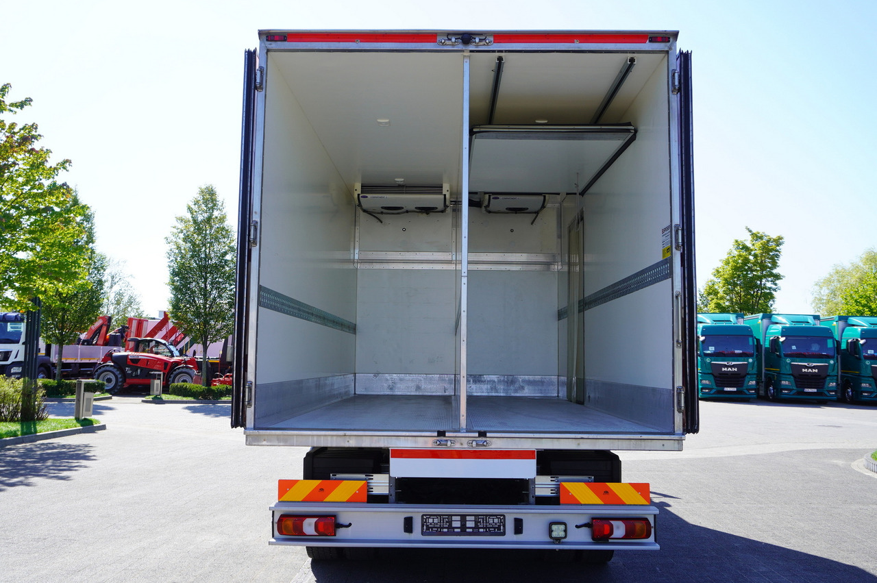 MERCEDES-BENZ Atego 1223 / Bitemperature Refrigerator 12 EPAL / Full ADR / Sleeper cab / 175 tho. km - Kylbil lastbil: bild 5 MERCEDES-BENZ Atego 1223 / Bitemperature Refrigerator 12 EPAL / Full ADR / Sleeper cab / 175 tho. km - Kylbil lastbil: bild 5