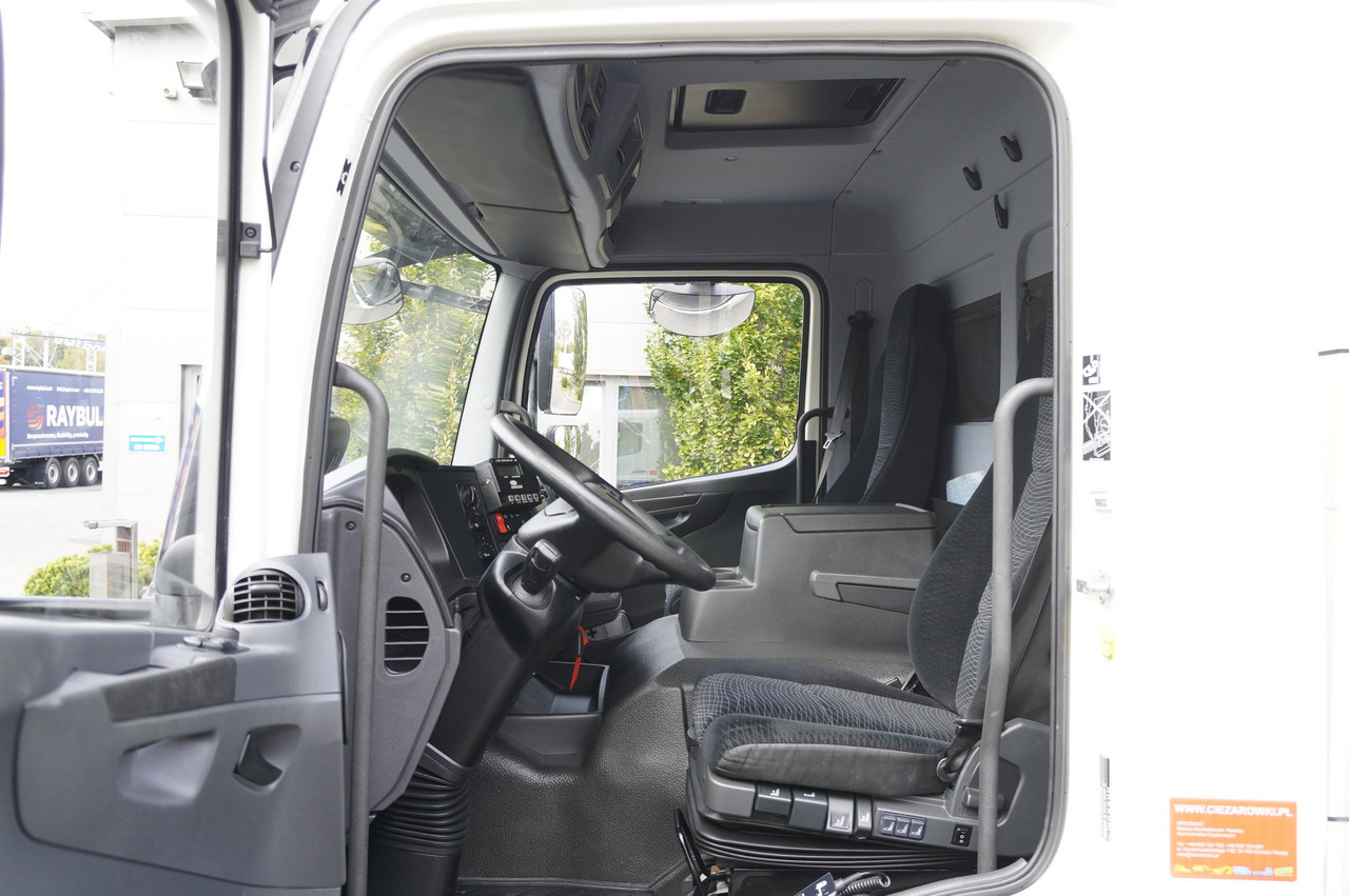 Kylbil lastbil MERCEDES-BENZ Atego 1530 E6 Lamberet refrigerated truck 17 pallets / load capacity 7t: bild 15