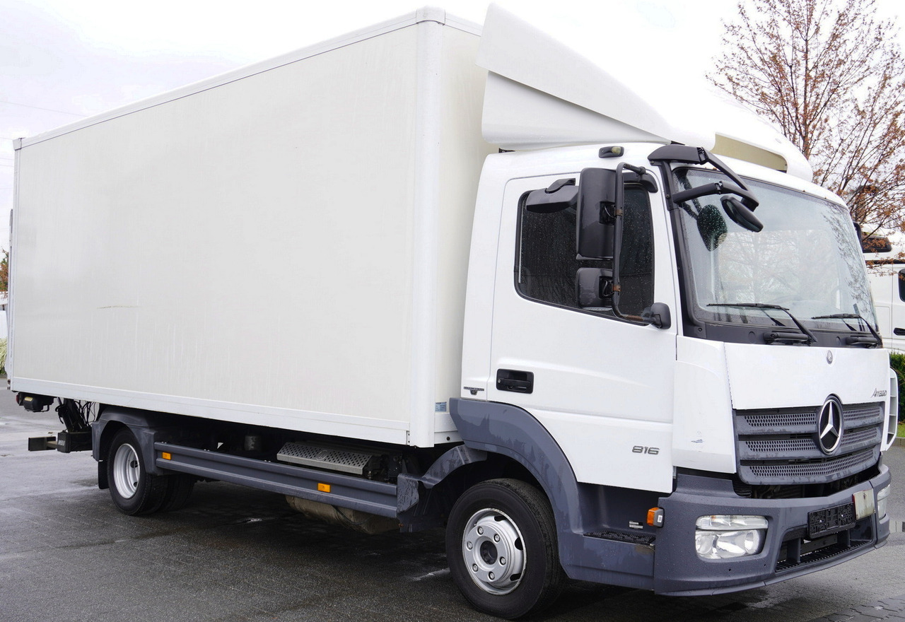 MERCEDES-BENZ Atego 816 E6 4x2 / container / 15 pallets - Lastbil med skåp: bild 1 MERCEDES-BENZ Atego 816 E6 4x2 / container / 15 pallets - Lastbil med skåp: bild 1
