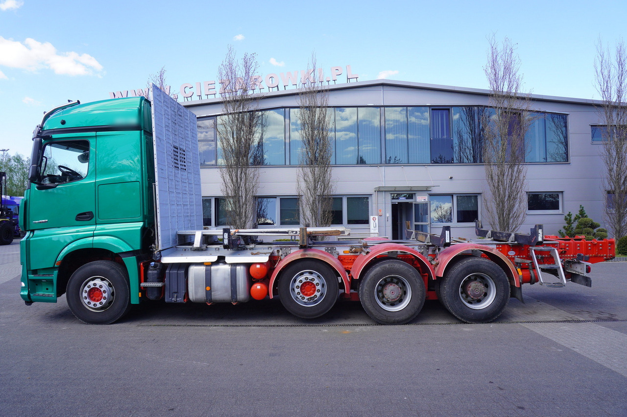 Mercedes-Benz Arocs 3563 8 × 4 / 630 HP / steered axle / Logging superstructure - Chassi lastbil: bild 4 Mercedes-Benz Arocs 3563 8 × 4 / 630 HP / steered axle / Logging superstructure - Chassi lastbil: bild 4