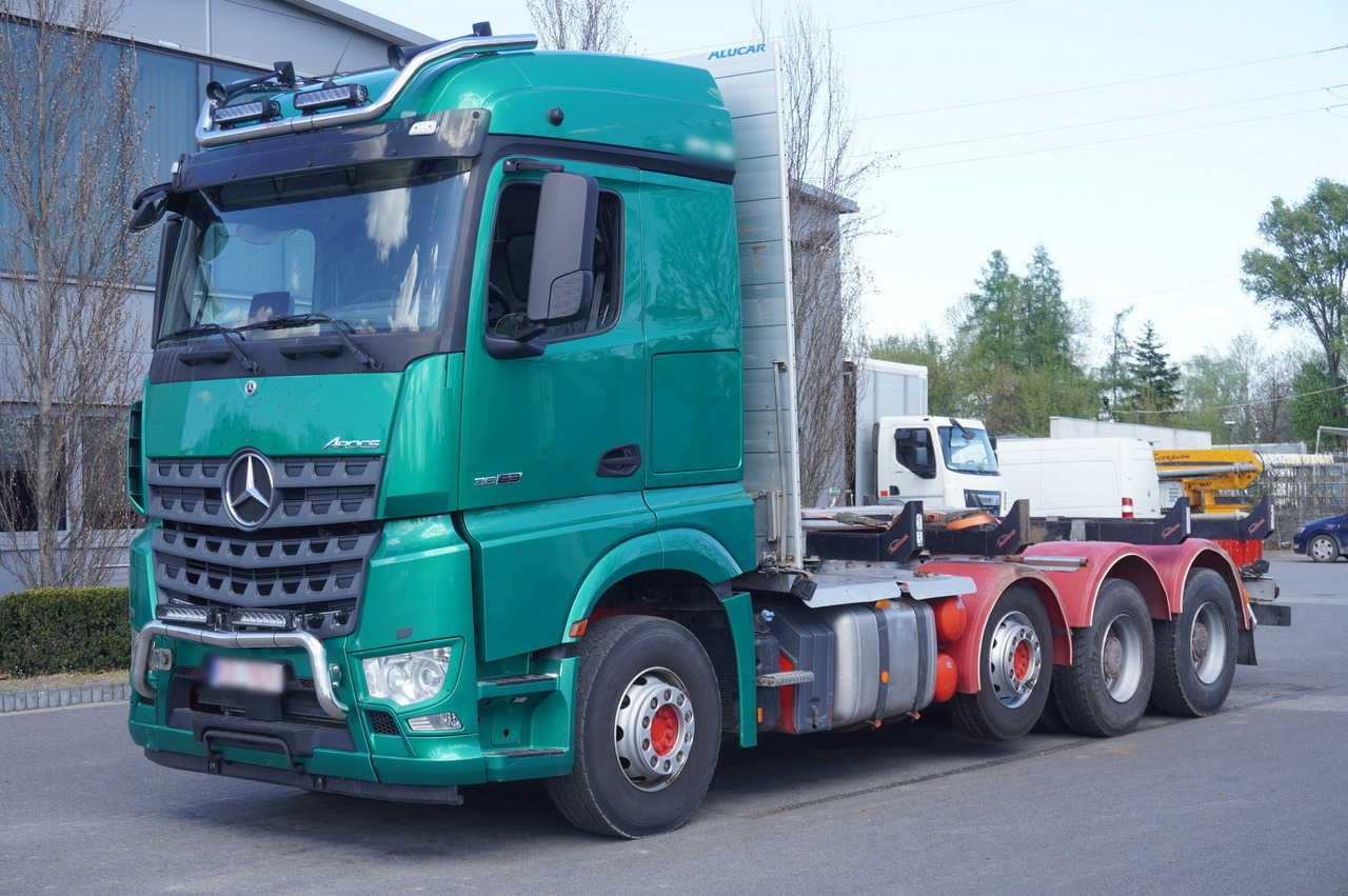 Mercedes-Benz Arocs 3563 8 × 4 / 630 HP / steered axle / Logging superstructure - Kranbil: bild 3 Mercedes-Benz Arocs 3563 8 × 4 / 630 HP / steered axle / Logging superstructure - Kranbil: bild 3