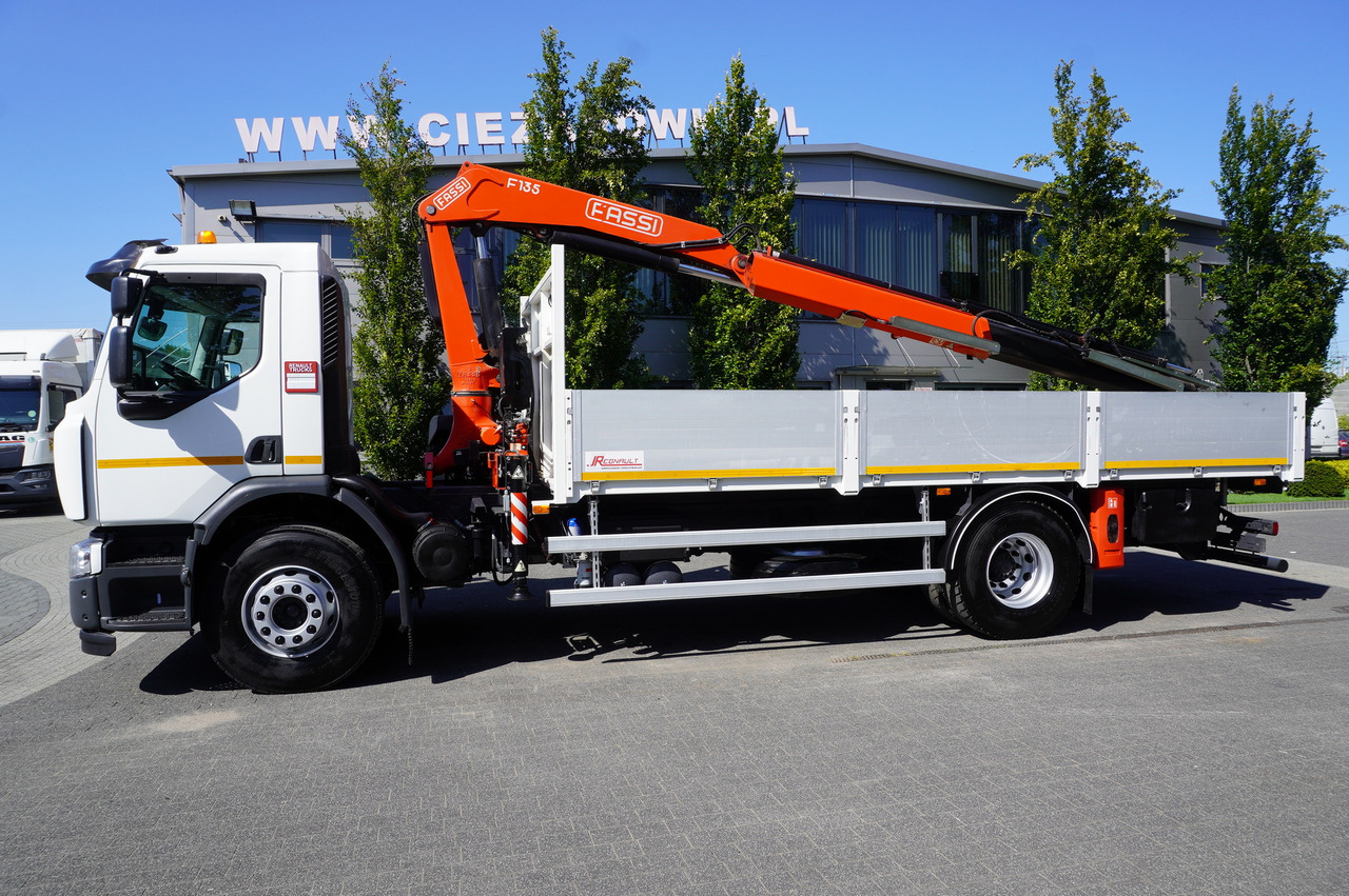 RENAULT C280 DTI 8 / FASSI crane 5.6 T / range 8 m / Flatbed 15 EPAL - Kranbil: bild 4 RENAULT C280 DTI 8 / FASSI crane 5.6 T / range 8 m / Flatbed 15 EPAL - Kranbil: bild 4