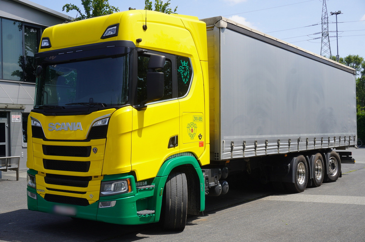 SCANIA R650 V8 8x4 /4 / 2020 / Curtainsider 23 EPAL - Kapellbil: bild 2 SCANIA R650 V8 8x4 /4 / 2020 / Curtainsider 23 EPAL - Kapellbil: bild 2