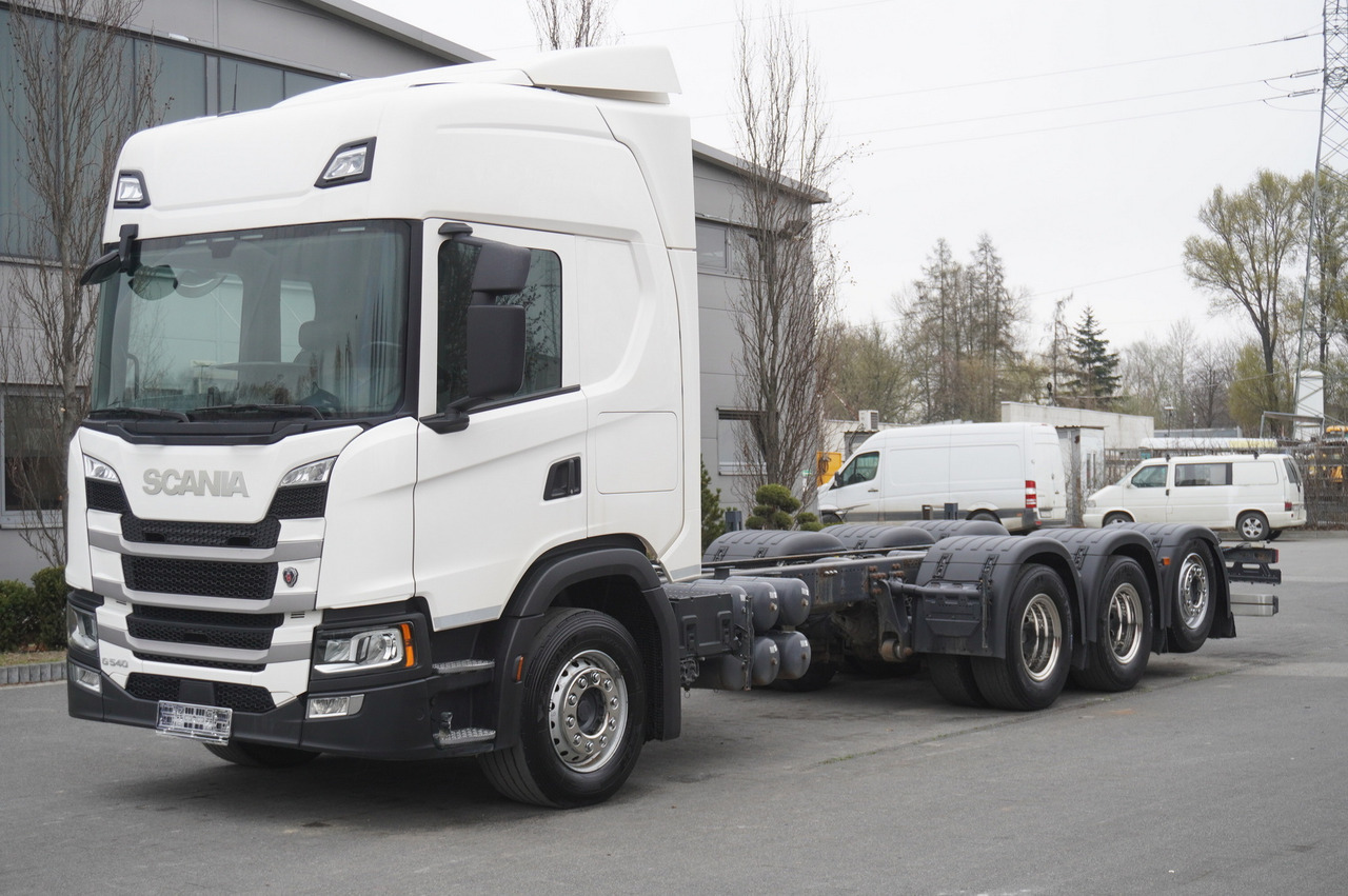 Scania G540 8x4 / Chassis 8.7 m / Steered axle / 2021 - Chassi lastbil: bild 2 Scania G540 8x4 / Chassis 8.7 m / Steered axle / 2021 - Chassi lastbil: bild 2