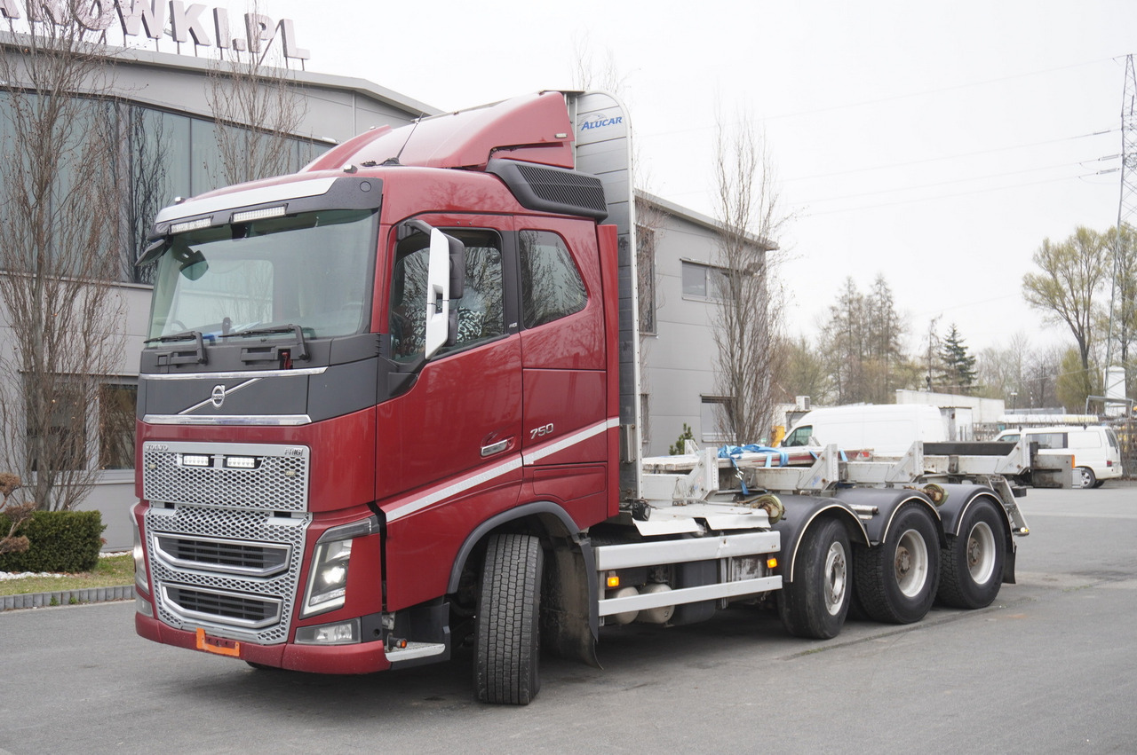 VOLVO FH16 750 / Frame 8 m / 750 HP! / 2021 / stanchion superstructure - Chassi lastbil: bild 1 VOLVO FH16 750 / Frame 8 m / 750 HP! / 2021 / stanchion superstructure - Chassi lastbil: bild 1