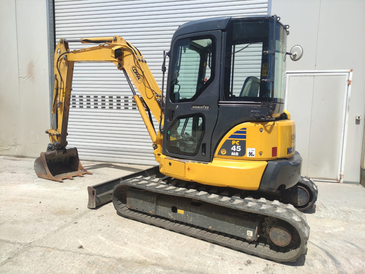 KOMATSU PC45MR-3 - Minigrävmaskin: bild 2 KOMATSU PC45MR-3 - Minigrävmaskin: bild 2