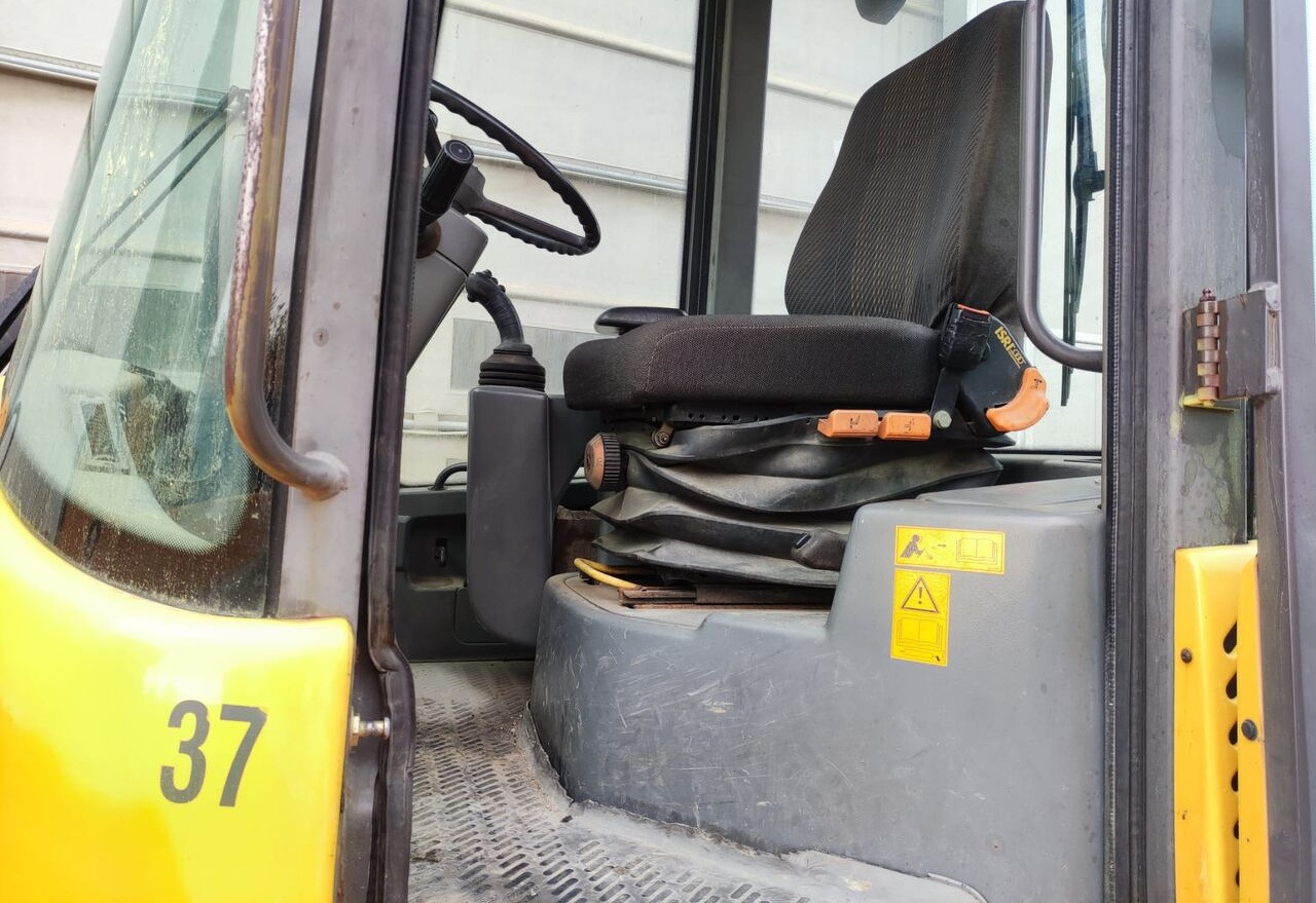 Volvo L30B - Hjullastare: bild 2 Volvo L30B - Hjullastare: bild 2