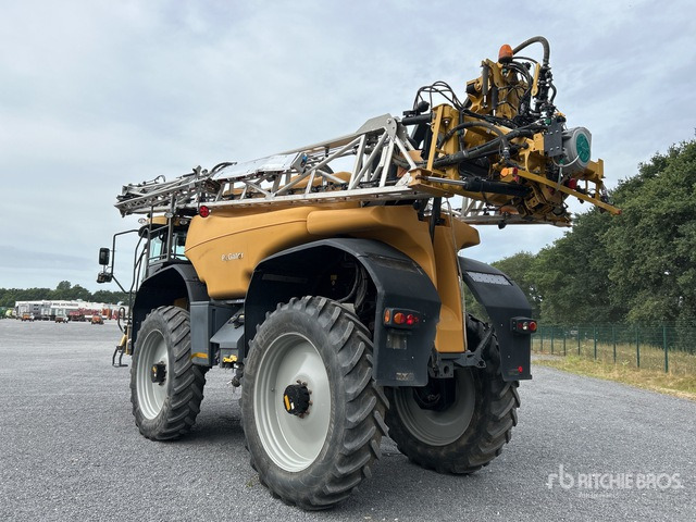 2010 Challenger RoGator 655 30 m 4x4 High Clearance Self-Propelled Sprayer - Självgående spruta: bild 3 2010 Challenger RoGator 655 30 m 4x4 High Clearance Self-Propelled Sprayer - Självgående spruta: bild 3