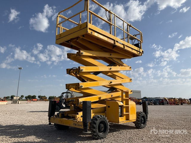 2004 Haulotte H18SX 4x4 Diesel Scissor Lift - Saxlift: bild 3 2004 Haulotte H18SX 4x4 Diesel Scissor Lift - Saxlift: bild 3