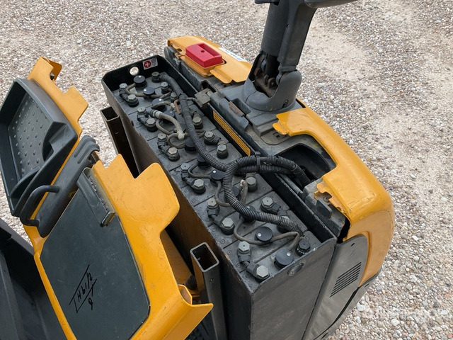2009 Jungheinrich ECE225 Electric Pallet Jack - Låglyftar: bild 5 2009 Jungheinrich ECE225 Electric Pallet Jack - Låglyftar: bild 5