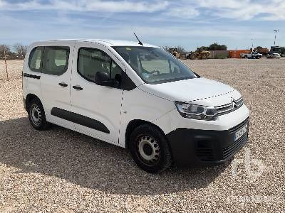CITROEN BERLINGO Blue HDI100 5 - Personbil: bild 4 CITROEN BERLINGO Blue HDI100 5 - Personbil: bild 4