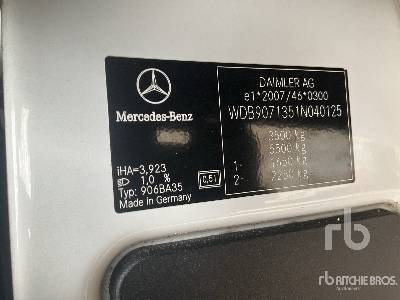 MERCEDES-BENZ SPRINTER 4x2 - Lastbil med skåp: bild 5 MERCEDES-BENZ SPRINTER 4x2 - Lastbil med skåp: bild 5