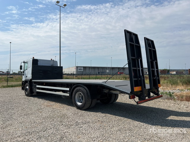 2002 Iveco Eurotech 4x2 Sleeper Flatbed Truck - Flakbil: bild 3 2002 Iveco Eurotech 4x2 Sleeper Flatbed Truck - Flakbil: bild 3