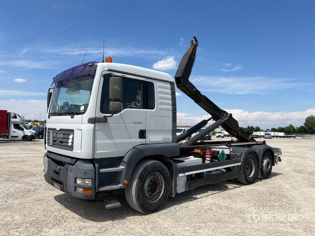 2002 MAN TGA 460 6x2 Roll-Off Truck - Slagklippare/ Slagslåtter: bild 1 2002 MAN TGA 460 6x2 Roll-Off Truck - Slagklippare/ Slagslåtter: bild 1