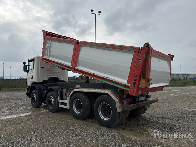 2003 Scania 124C470 8x4 Tri/A Dump Truck - Tippbil lastbil: bild 4 2003 Scania 124C470 8x4 Tri/A Dump Truck - Tippbil lastbil: bild 4