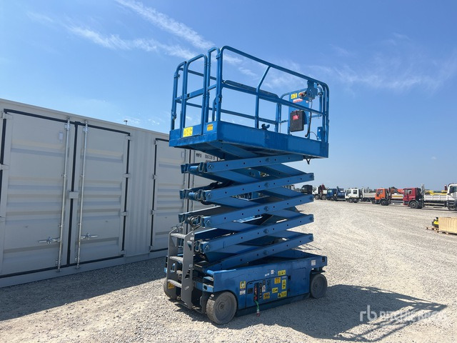 2010 Genie GS-3246 Electric Scissor Lift - Saxlift: bild 4 2010 Genie GS-3246 Electric Scissor Lift - Saxlift: bild 4