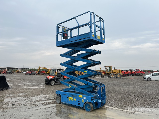 2010 Genie GS3246 Electric Scissor Lift - Saxlift: bild 3 2010 Genie GS3246 Electric Scissor Lift - Saxlift: bild 3