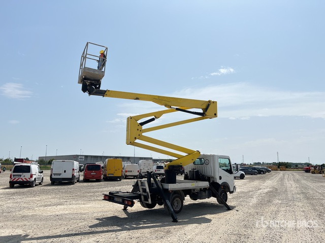 2011 Renault Maxity 2011 Socage DA320 20 m on Bucket Truck - Billift: bild 4 2011 Renault Maxity 2011 Socage DA320 20 m on Bucket Truck - Billift: bild 4