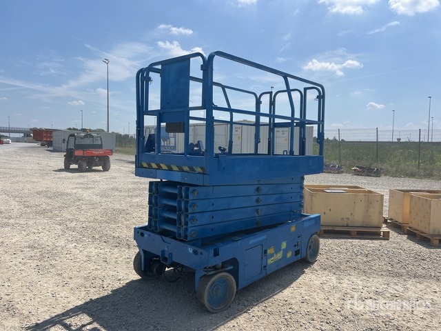2016 Genie GS-3246 Electric (Inoperable) Scissor Lift - Saxlift: bild 3 2016 Genie GS-3246 Electric (Inoperable) Scissor Lift - Saxlift: bild 3