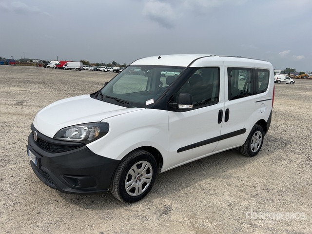 2018 Fiat Doblo CARGO COMBI 1.3 MJT 16V SX N1 Van Truck - Små skåpbil: bild 3 2018 Fiat Doblo CARGO COMBI 1.3 MJT 16V SX N1 Van Truck - Små skåpbil: bild 3