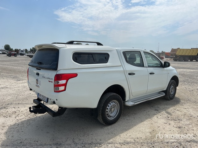 2018 Fiat Fullback Crew Cab Pickup - Slagklippare/ Slagslåtter: bild 3 2018 Fiat Fullback Crew Cab Pickup - Slagklippare/ Slagslåtter: bild 3