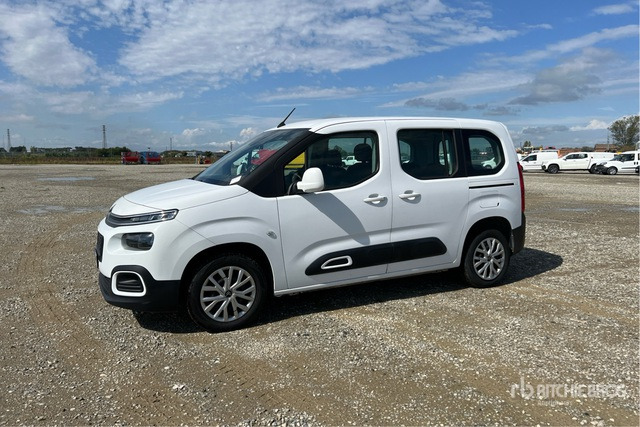 2021 Citroen Berlingo Autocarro furgonato - Små skåpbil: bild 2 2021 Citroen Berlingo Autocarro furgonato - Små skåpbil: bild 2