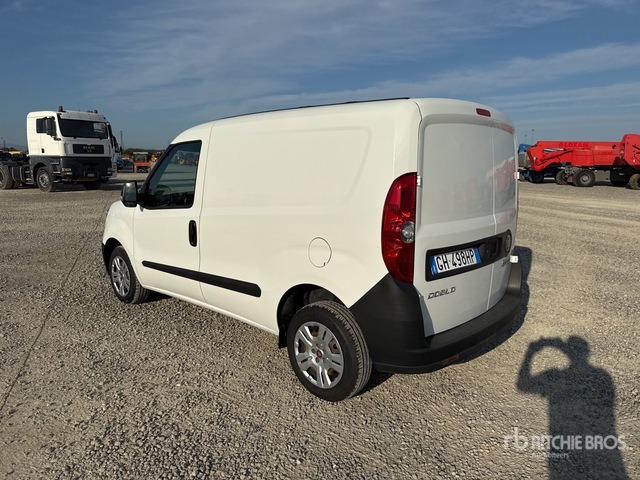 2021 Fiat Doblo CARGO CH1 LOUNGE 1.3 MJET 95CV ... Van Truck - Små skåpbil: bild 3 2021 Fiat Doblo CARGO CH1 LOUNGE 1.3 MJET 95CV ... Van Truck - Små skåpbil: bild 3
