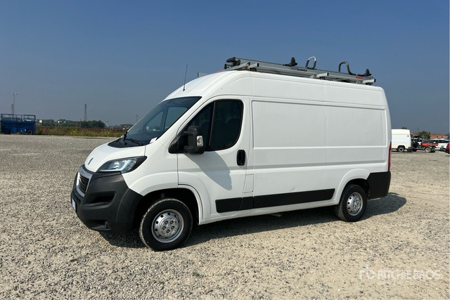 2021 Peugeot Boxer 333 L2H2 2.2 BLUEHDI 140CV S&S Van Truck - Små skåpbil: bild 2 2021 Peugeot Boxer 333 L2H2 2.2 BLUEHDI 140CV S&S Van Truck - Små skåpbil: bild 2