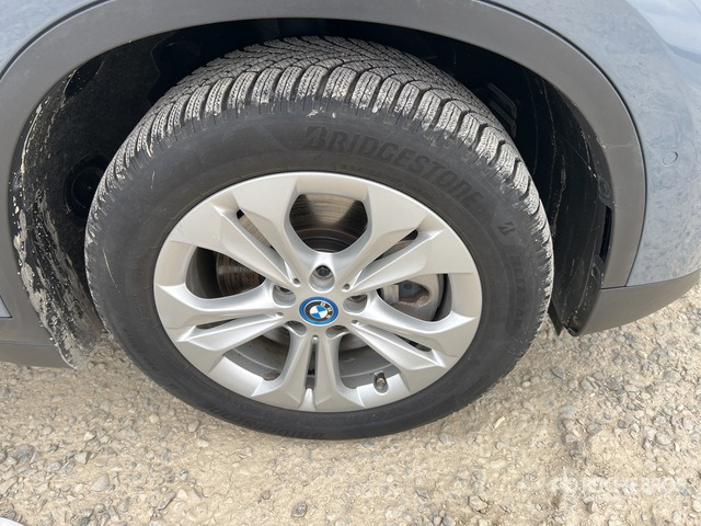 2022 BMW X1 XDRIVE 25E BUSINESS ADVANTAGE SUV - SUV: bild 4 2022 BMW X1 XDRIVE 25E BUSINESS ADVANTAGE SUV - SUV: bild 4