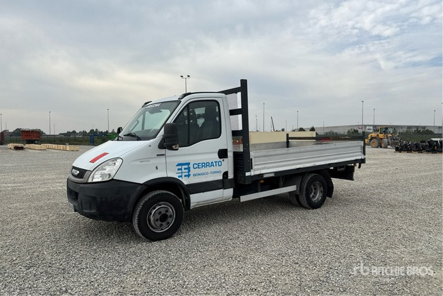Iveco Daily 65C15 Autocarro cassone fisso - Transportbil med flak: bild 3 Iveco Daily 65C15 Autocarro cassone fisso - Transportbil med flak: bild 3